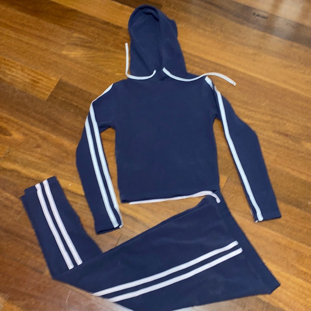 Navy track set.